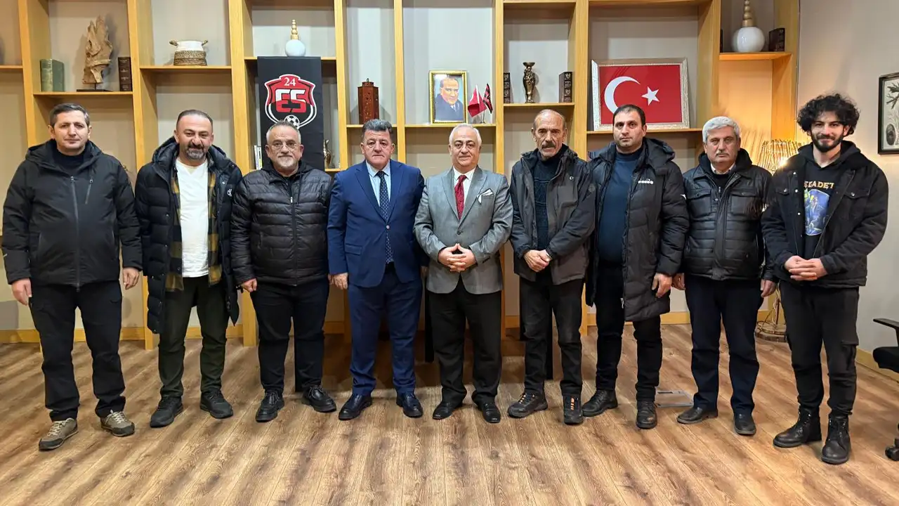 Alaattin Yavuz Güneş'in 24Erzincanspor Başkanlığına Adaylığı Alaattin Yavuz Güneş'in 24Erzincanspor Başkanlığına Adaylığı ve Kulübün Dünü Bugünü