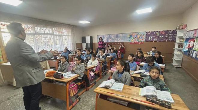 Aydın Adnan Menderes Üniversitesi’nden Kardeşköy Okullarında Çevre Sağlığı Eğitimi