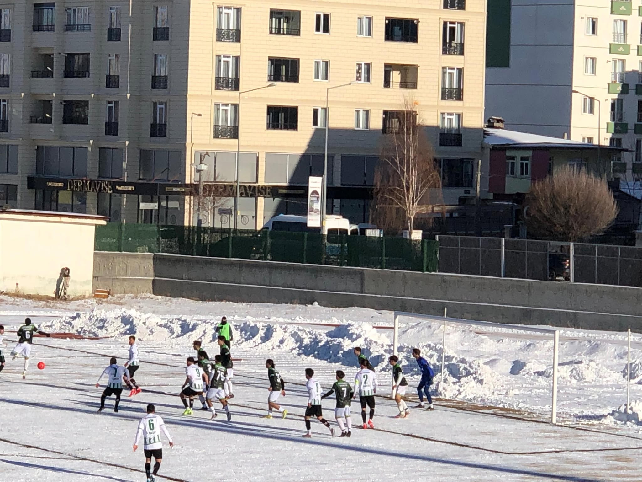 Kars 36 Spor, BAL 1. Grup'ta İsmail Demirel Karaağaç Spor'u 7-1 Mağlup Etti