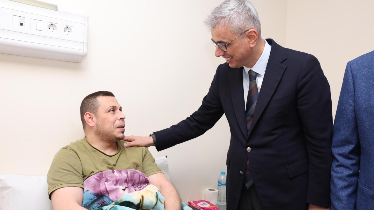 Sağlık Bakanı Memişoğlu'nun Mısır Ziyareti: Filistinli Hastalar ve Mısır Sağlık Bakanı ile Görüşmeler