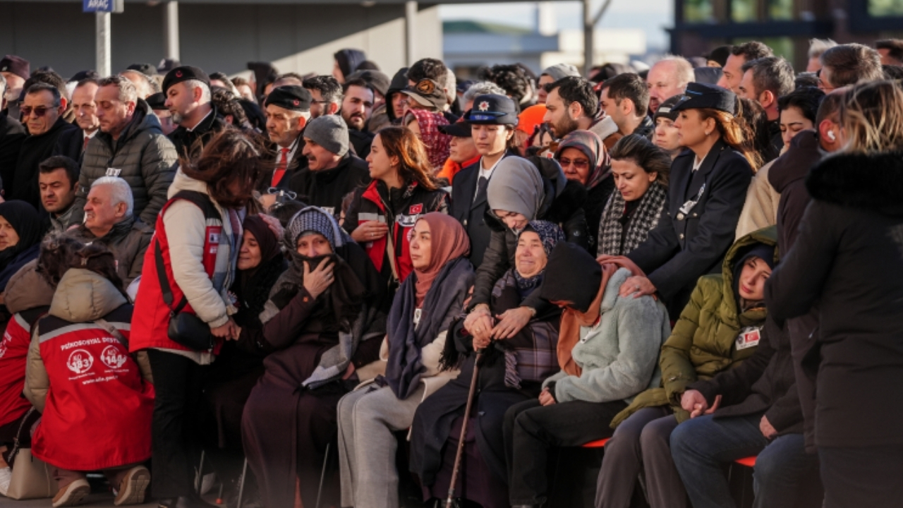 Yalova'da DEAŞ Operasyonunda Şehit Olan Polisler İçin Tören