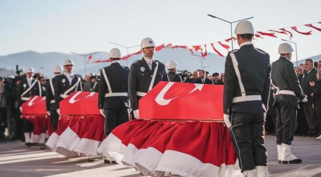 Yalova’da DEAŞ Operasyonunda Şehit Olan Polisler İçin Tören