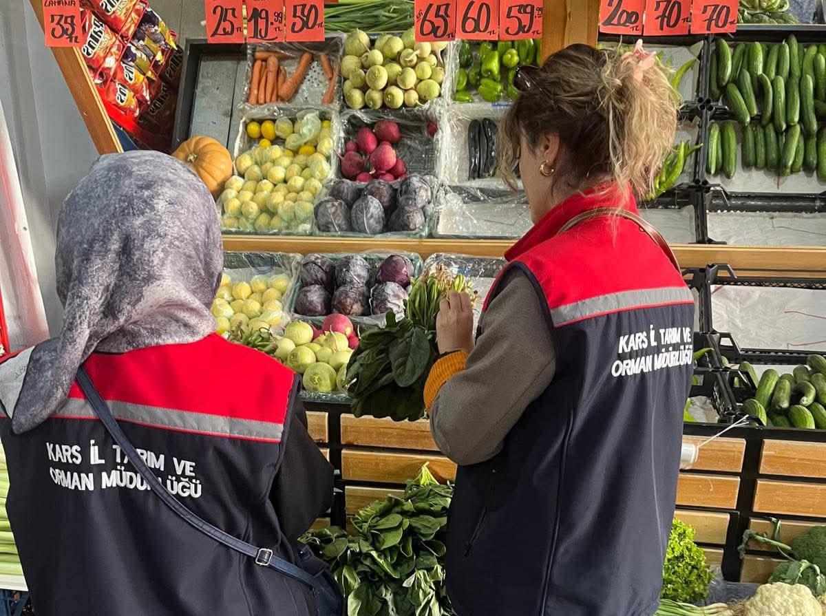 2025 Yılında Kars'ta Gıda Güvenliği Denetimlerinde Rekor Artış 2025 Yılında Kars'ta Gıda Güvenliği Denetimlerinde Rekor Artış