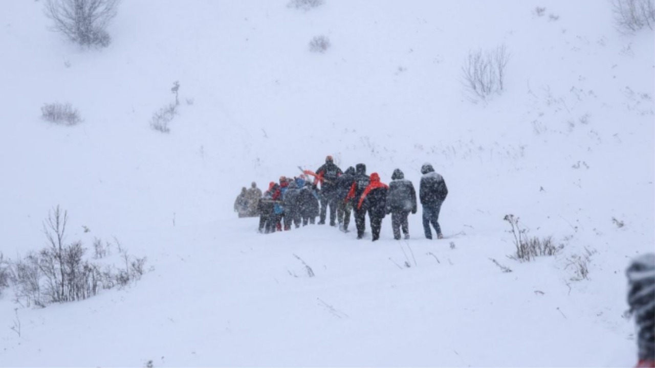 Çığ Olayının Detayları ve Kurtarma Çalışmaları