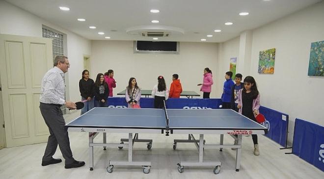 Ayvalık’ta Gençlik Merkezi ve Gönüllü Eğitim Faaliyetleri