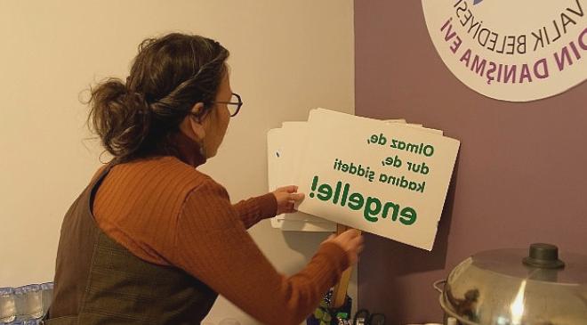 Ayvalık’ta Kadın Hakları Eğitimi Başladı