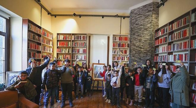 Buca Belediyesi Çocukları Cumhuriyet Kütüphanesi’nde Ağırladı
