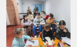 Gemlik Kadın ve Çocuk Dayanışma Merkezi’nde Ücretsiz İngilizce Kursları Devam Ediyor