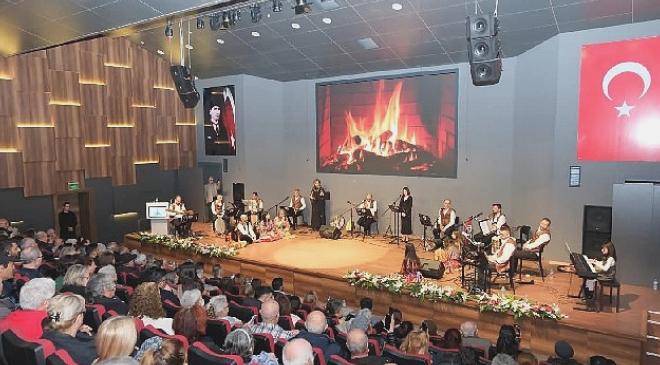 Grup Mihman’ın Dikili Konseri Yoğun İlgi Gördü