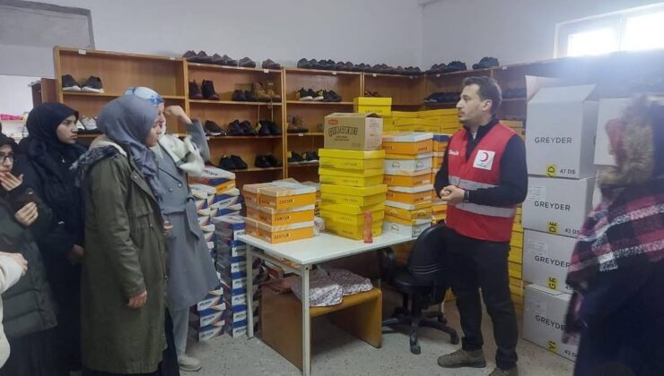 Öğrenciler İskilip Kızılay Şubesini Ziyaret Etti