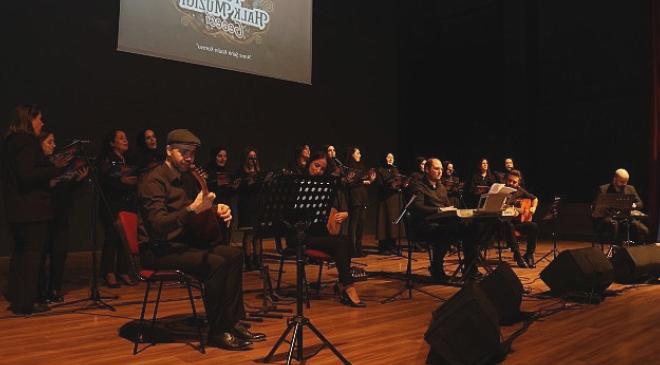 Kocaeli Büyükşehir’den Anlamlı Türk Halk Müziği Gecesi