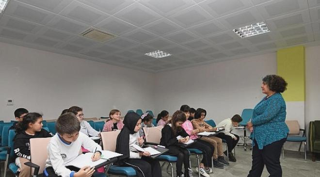 Osmangazi’de Küçük Yazarlar Atölyesi İkinci Dönemle Başladı
