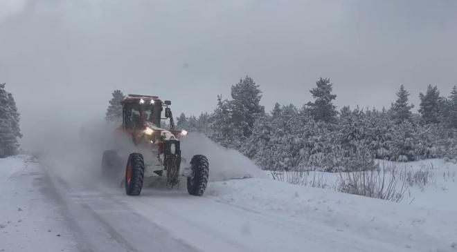 Türkiye’de Yoğun Kar ve Tipi Nedeniyle Ağır Taşıt Trafiğine Kısıtlama