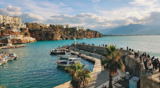 TÜRSAB Başkanı Firuz Bağlıkaya’dan 2026 Turizm Hedeflerinde 100 Milyon Ziyaretçi ve 100 Milyar Dolar Gelir Vurgusu